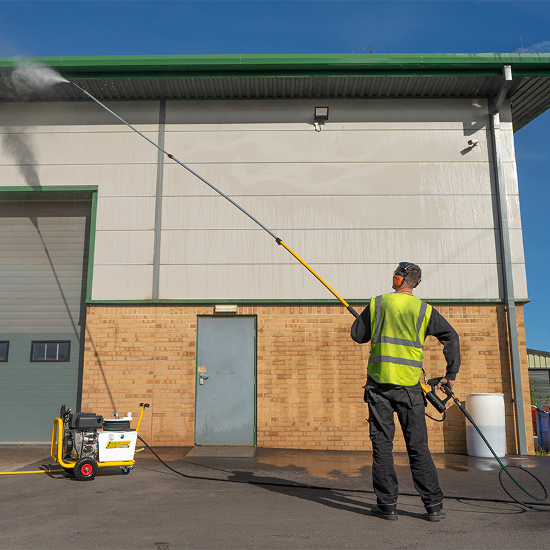 Telescopic Pressure Washer/Jet Washer Lance FTH Hire Group